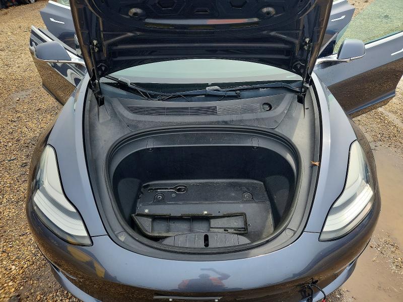 Photo 11 from auction – 2019 TESLA MODEL 3 with VIN 5YJ3E1EA6KF482516