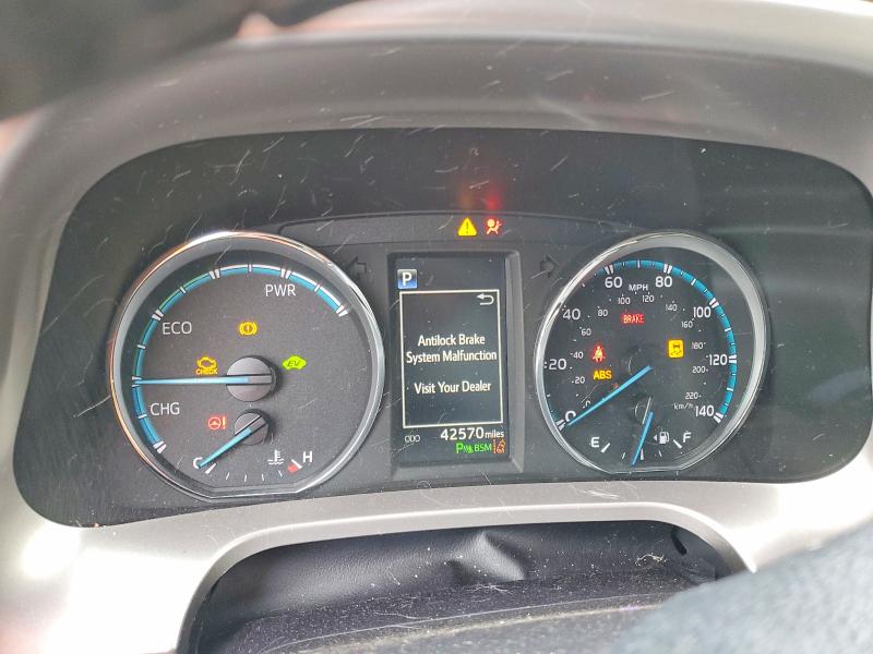 Photo 9 from auction – 2018 TOYOTA RAV4 HV with VIN JTMDJREV0JD214973