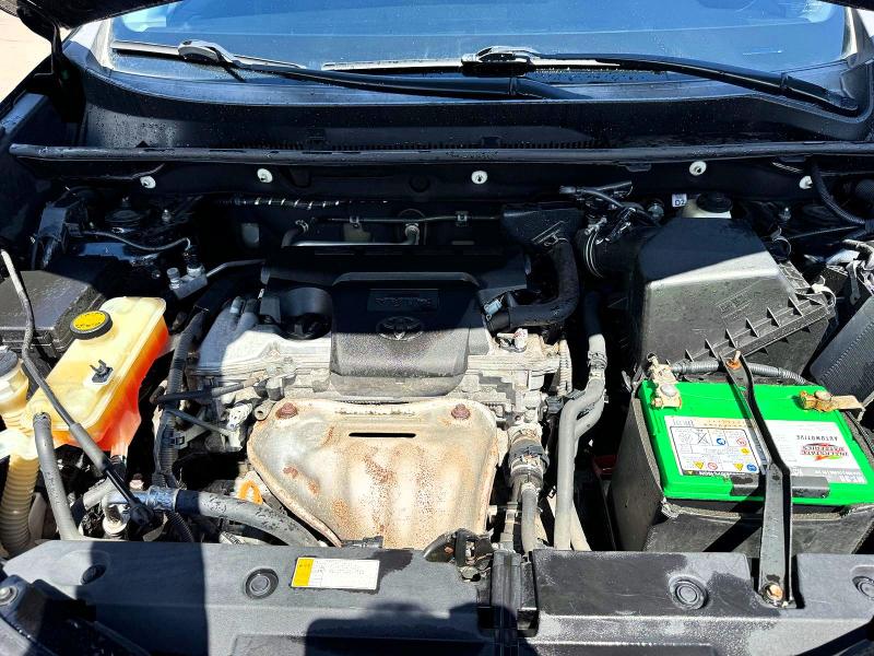 Photo 6 from auction – 2018 TOYOTA RAV4 with VIN 2T3DFREV9JW798889