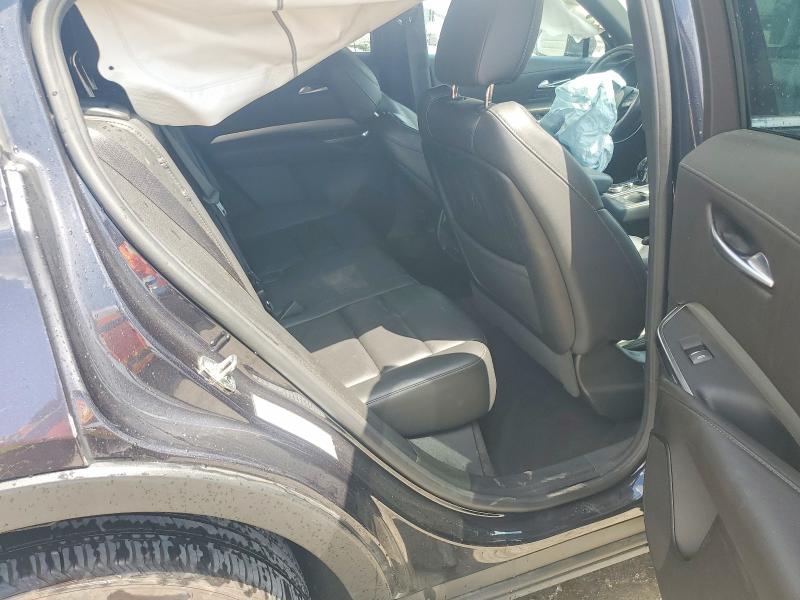 Photo 10 from auction – 2023 CADILLAC XT4 with VIN 1GYFZCR4XPF170391