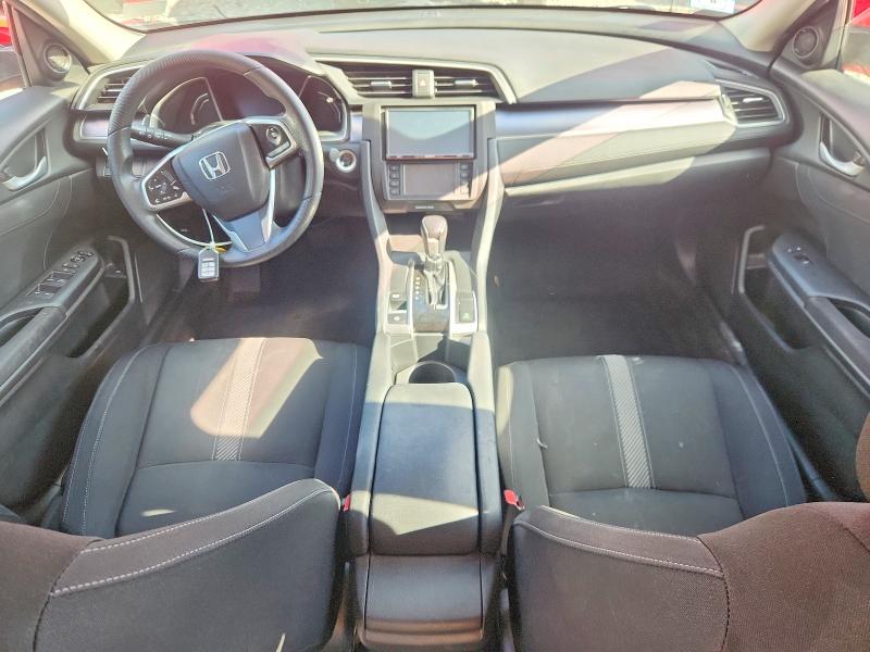 Photo 8 from auction – 2017 HONDA CIVIC with VIN 2HGFC1F30HH630313