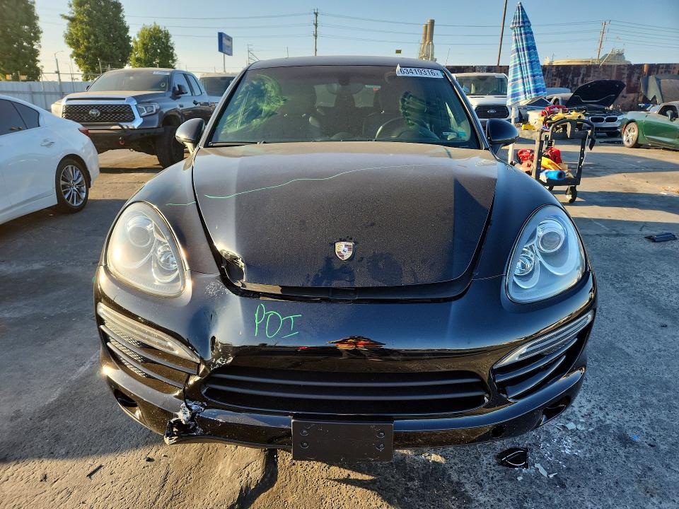 Photo 5 from auction – 2013 PORSCHE CAYENNE with VIN WP1AA2A26DLA06465