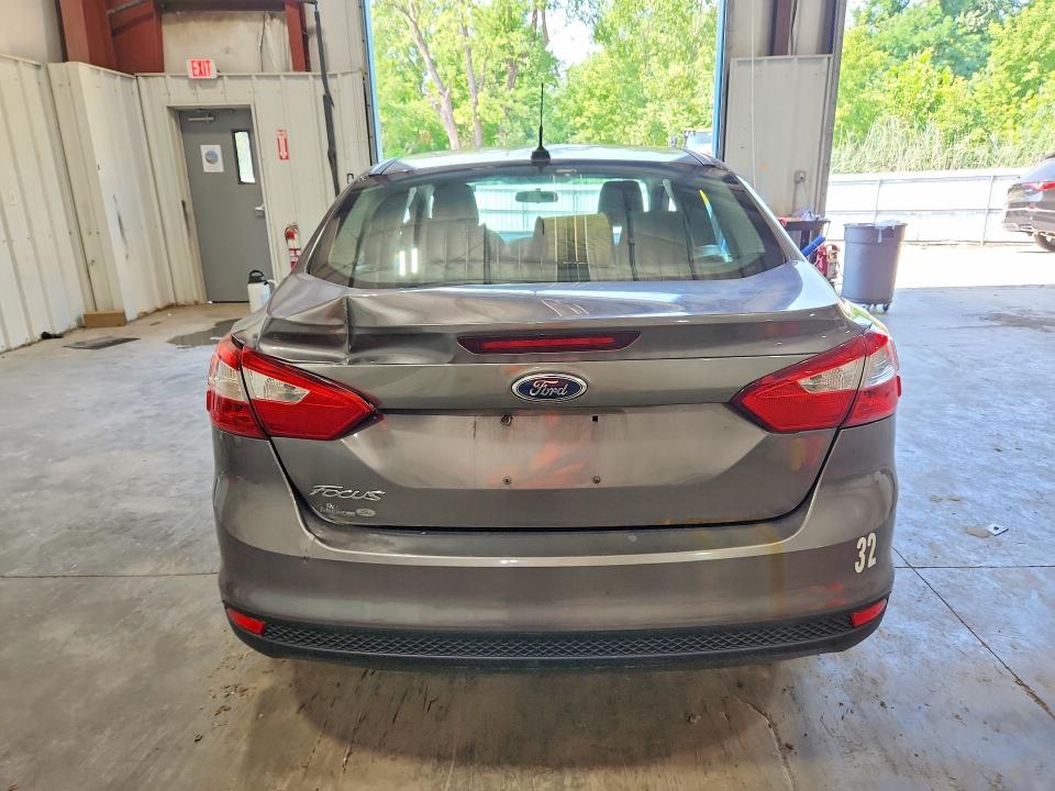 Photo 6 from auction – 2014 FORD FOCUS with VIN 1FADP3E2XEL291420