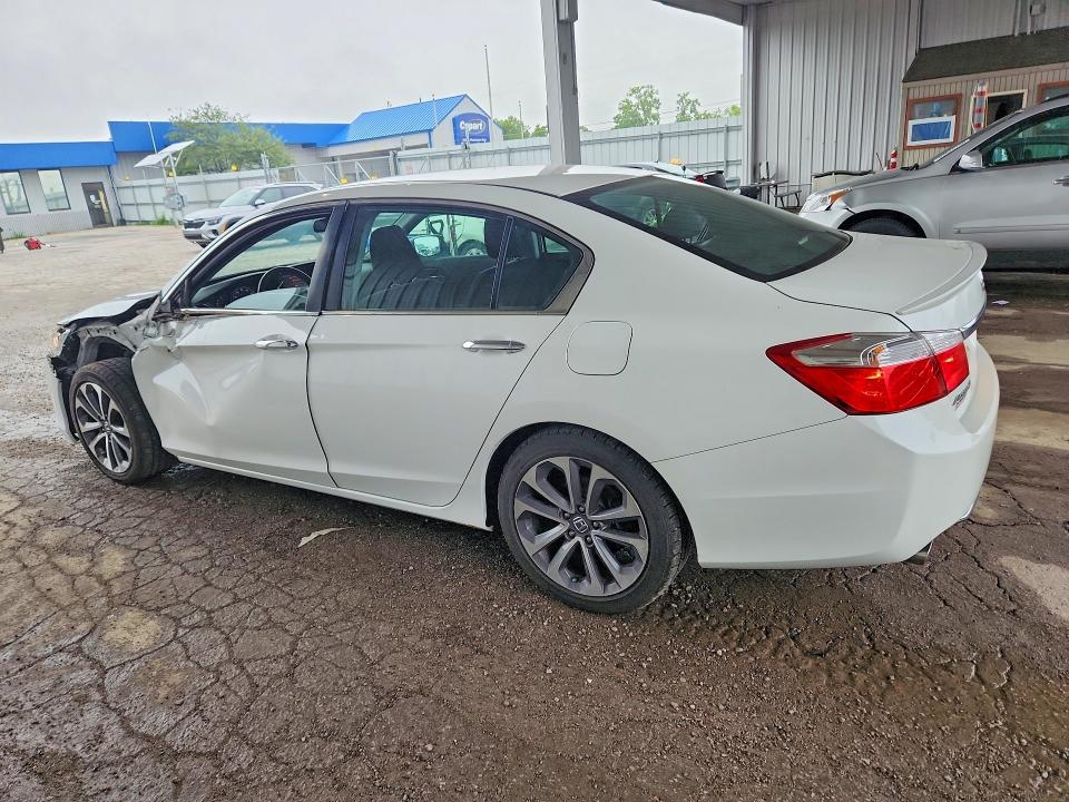 Photo 2 from auction – 2015 HONDA ACCORD with VIN 1HGCR2F59FA263609