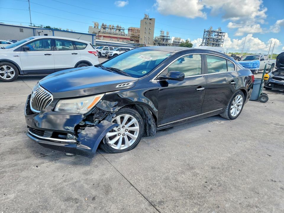 BUICK LACROSSE 2016 with VIN 1G4GA5G37GF254641 - Photo from auction
