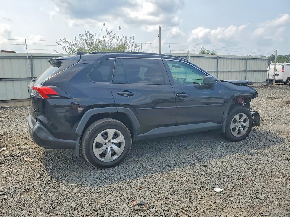 Photo 3 from auction – 2021 TOYOTA RAV4 with VIN 2T3F1RFV3MC173836