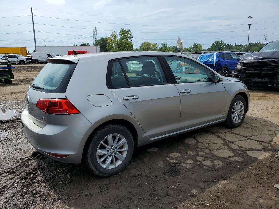 Photo 3 from auction – 2015 VOLKSWAGEN GOLF with VIN 3VW217AU2FM018468