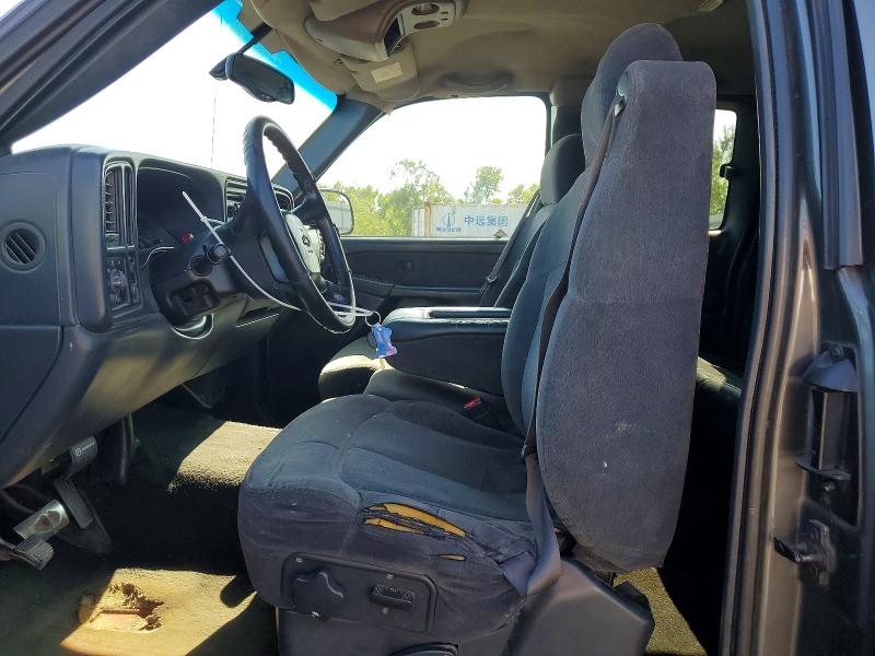Photo 7 from auction – 2002 CHEVROLET SILVERADO with VIN 2GCEC19T521349338