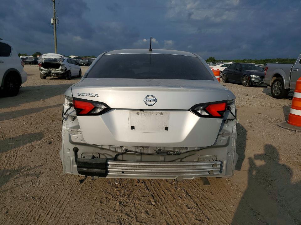 Снимка 6 от търг – 2021 NISSAN VERSA с VIN 3N1CN8DV4ML878075