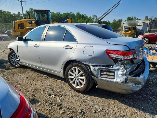 Photo 2 from auction – 2011 TOYOTA CAMRY with VIN 4T1BF3EK2BU207032