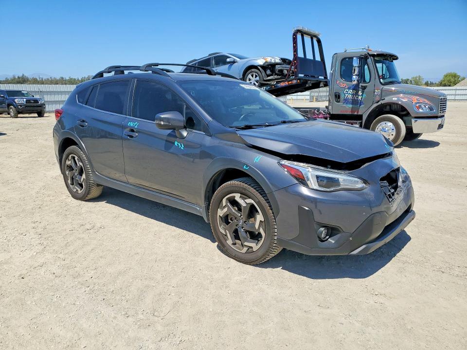 Photo 4 from auction – 2021 SUBARU CROSSTREK with VIN JF2GTHNC8MH658455