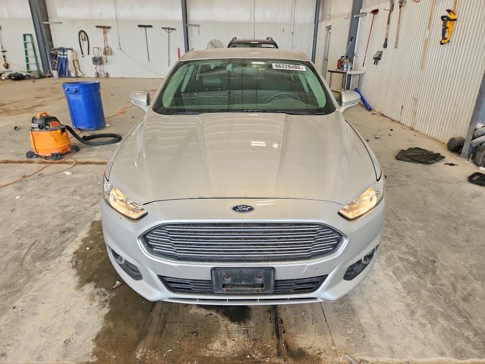 Photo 5 from auction – 2015 FORD FUSION with VIN 1FA6P0HD0F5123747