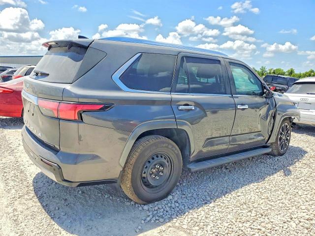 Photo 3 from auction – 2026 TOYOTA SEQUOIA with VIN 7SVAAABA7TX078435
