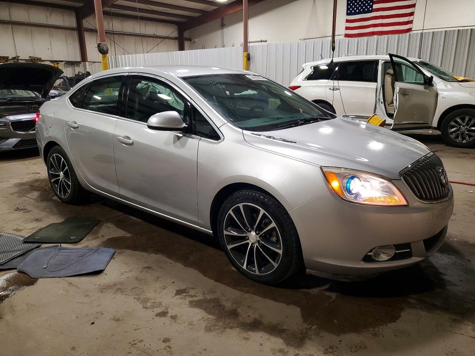Photo 4 from auction – 2016 BUICK VERANO with VIN 1G4PW5SK2G4176135
