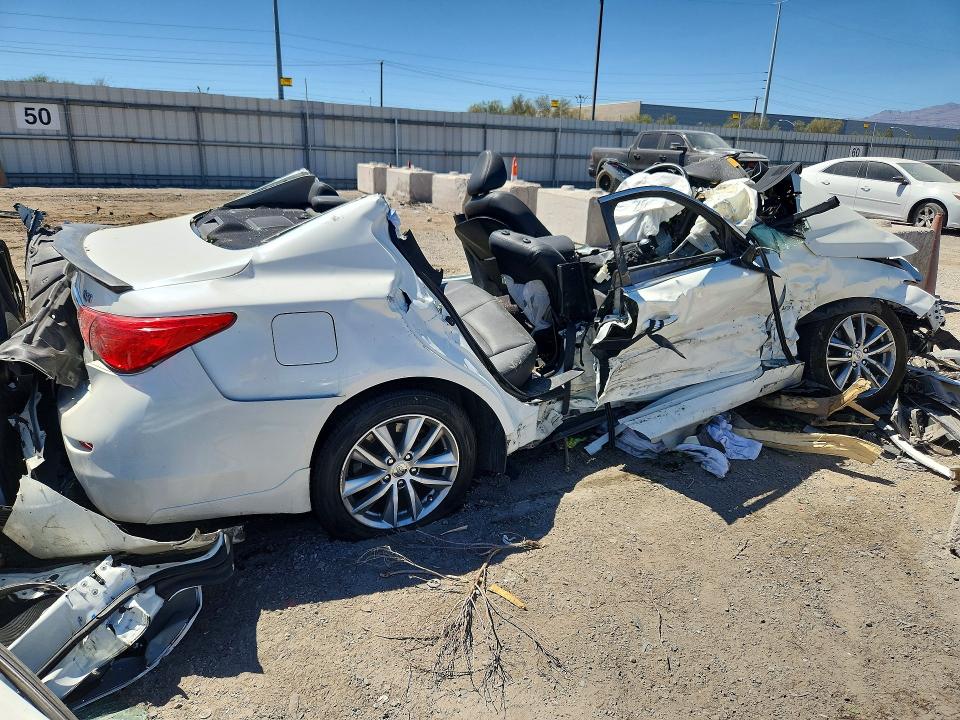 Photo 3 from auction – 2017 INFINITI Q50 with VIN JN1EV7AP0HM730087