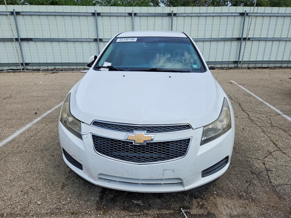 Photo 5 from auction – 2012 CHEVROLET CRUZE with VIN 1G1PE5SC6C7149067