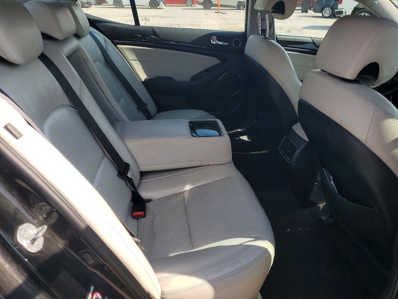 Снимка 10 от търг – 2014 KIA CADENZA с VIN KNALN4D79E5167171