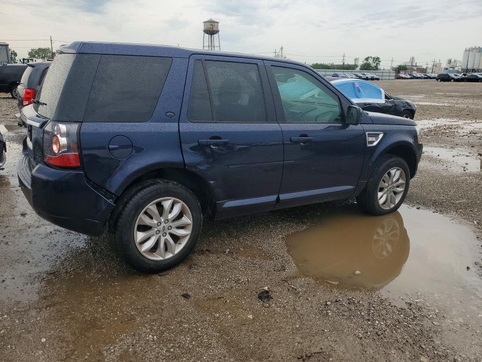 Photo 3 from auction – 2014 LAND ROVER LR2 with VIN SALFR2BG8EH410049