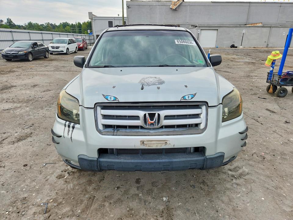 Photo 5 from auction – 2006 HONDA PILOT with VIN 2HKYF18146H504244