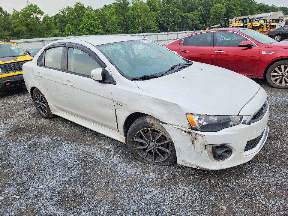 Photo 4 from auction – 2017 MITSUBISHI LANCER with VIN JA32U2FU9HU001654