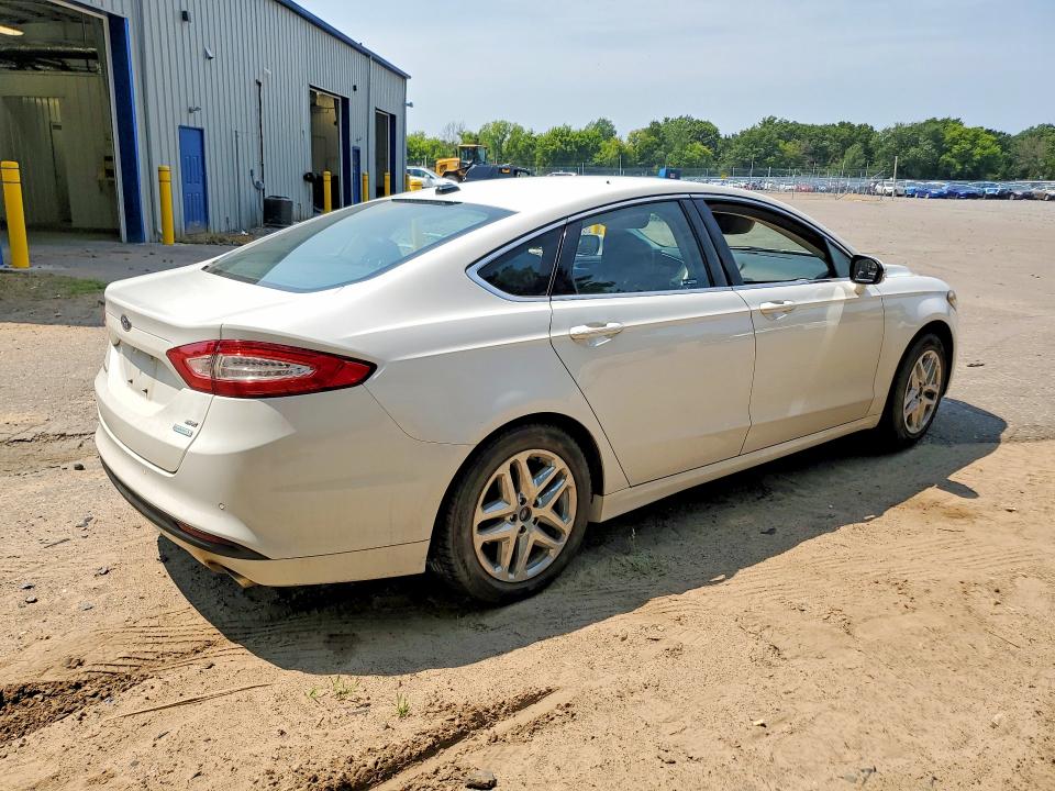 Фото 3 с аукциона – 2013 FORD FUSION с VIN 3FA6P0HR4DR244741