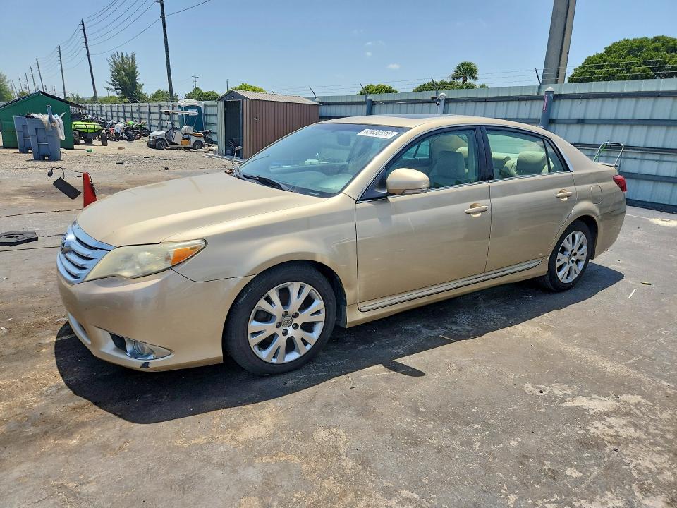 TOYOTA AVALON 2011 con VIN 4T1BK3DBXBU378091 - Foto de la subasta