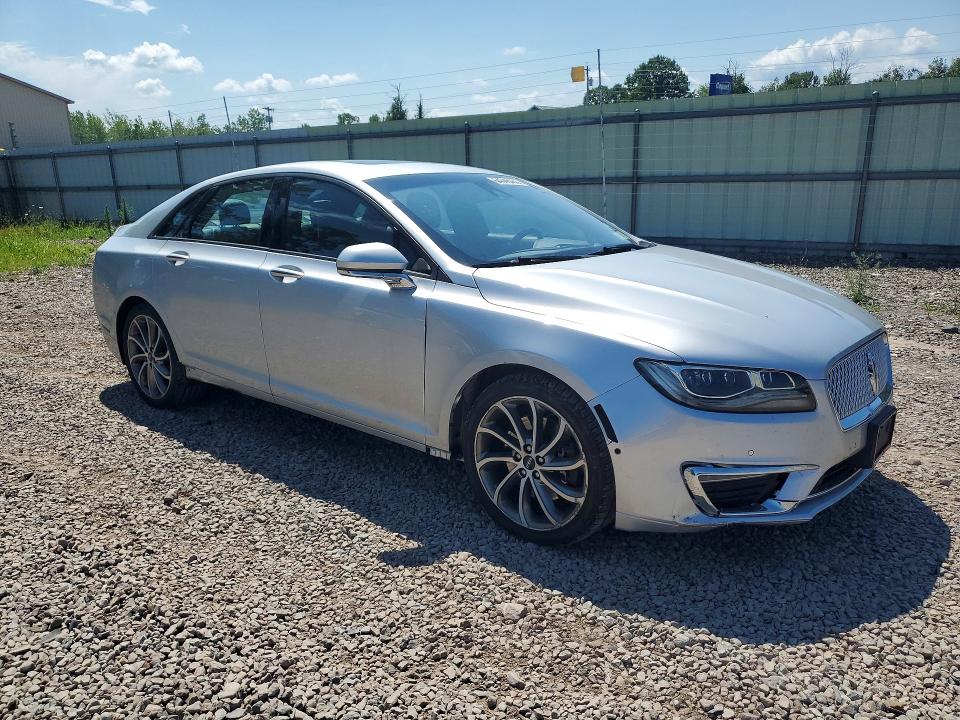 Photo 4 from auction – 2017 LINCOLN MKZ with VIN 3LN6L5FC4HR631292