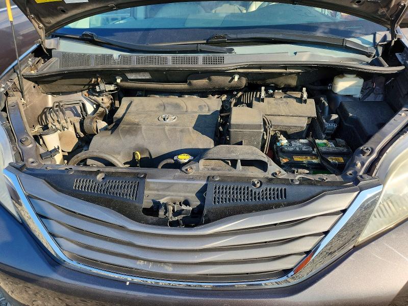 Photo 11 from auction – 2013 TOYOTA SIENNA with VIN 5TDDK3DC1DS053150