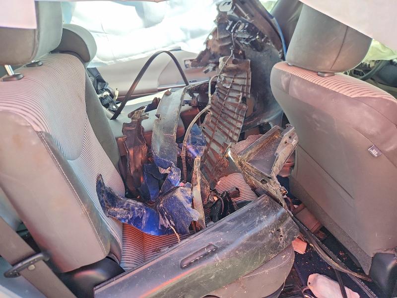 Photo 10 from auction – 2017 TOYOTA PRIUS V with VIN JTDZN3EUXHJ064784