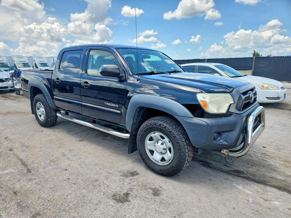 Photo 4 from auction – 2015 TOYOTA TACOMA with VIN 5TFJX4GN3FX043496