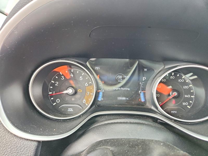 Photo 9 from auction – 2018 JEEP COMPASS with VIN 3C4NJDBB6JT456825