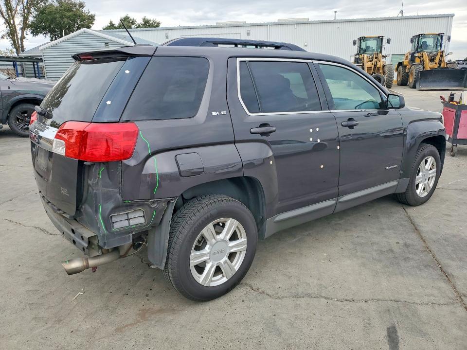 Photo 3 from auction – 2015 GMC TERRAIN with VIN 2GKFLRE37F6229773