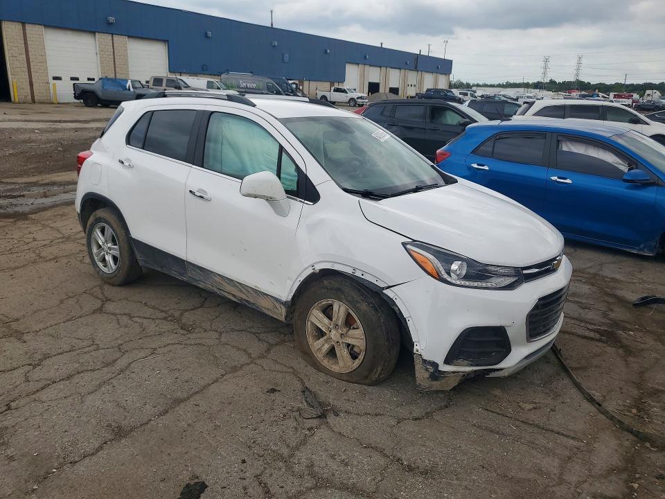 Photo 4 from auction – 2019 CHEVROLET TRAX with VIN 3GNCJLSB1KL323044
