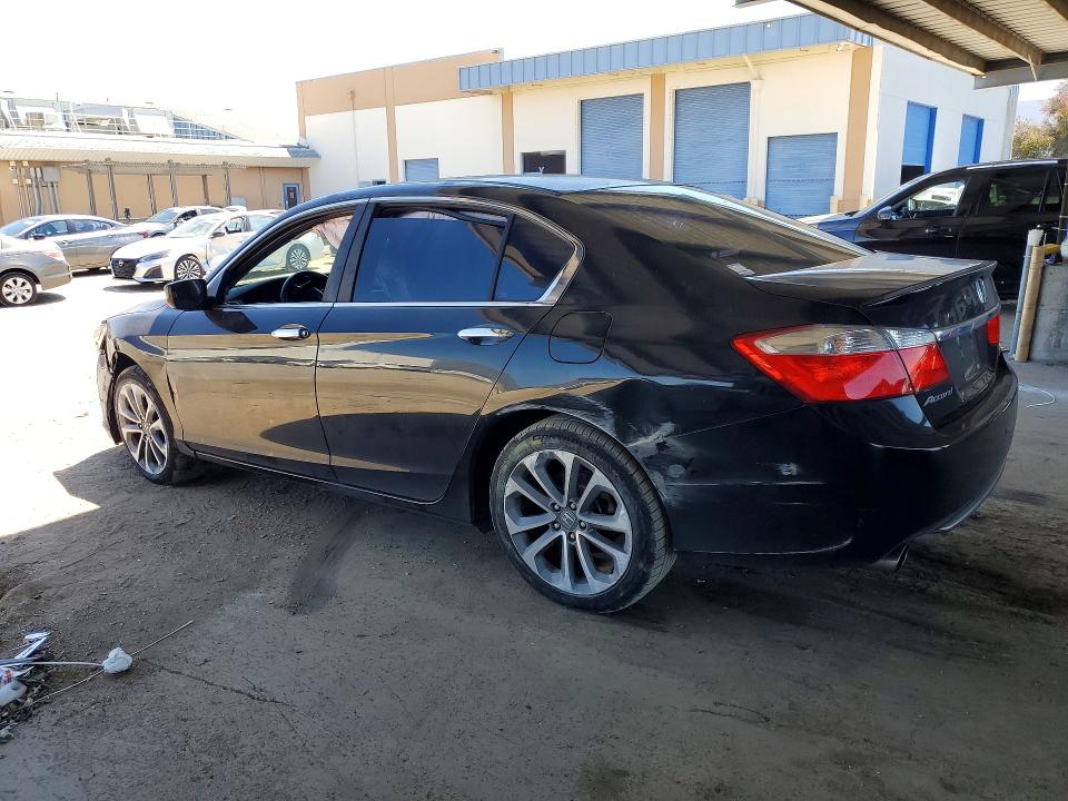 Photo 2 from auction – 2014 HONDA ACCORD with VIN 1HGCR2E55EA143385