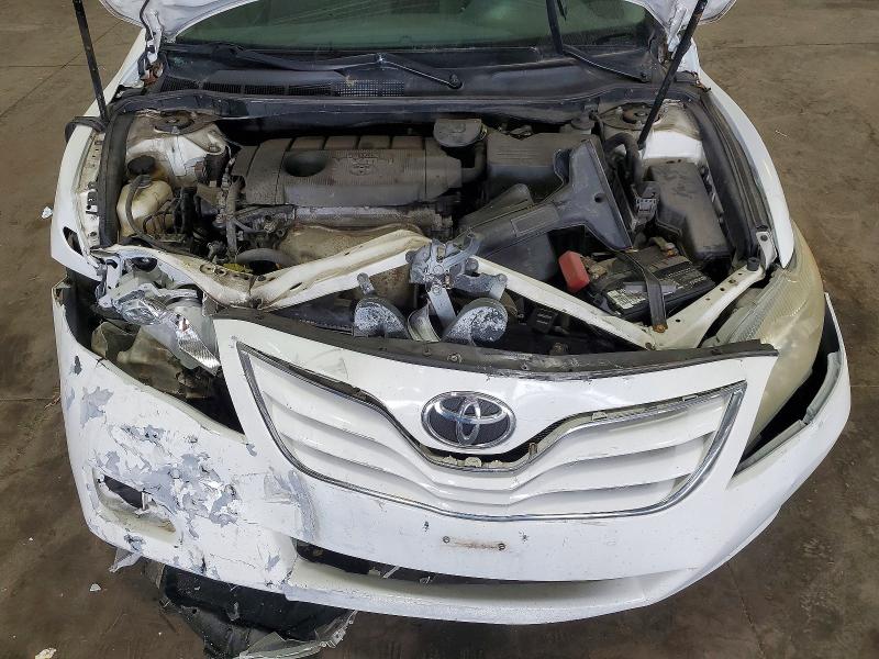 Снимка 11 от търг – 2010 TOYOTA CAMRY с VIN 4T1BF3EK0AU567740