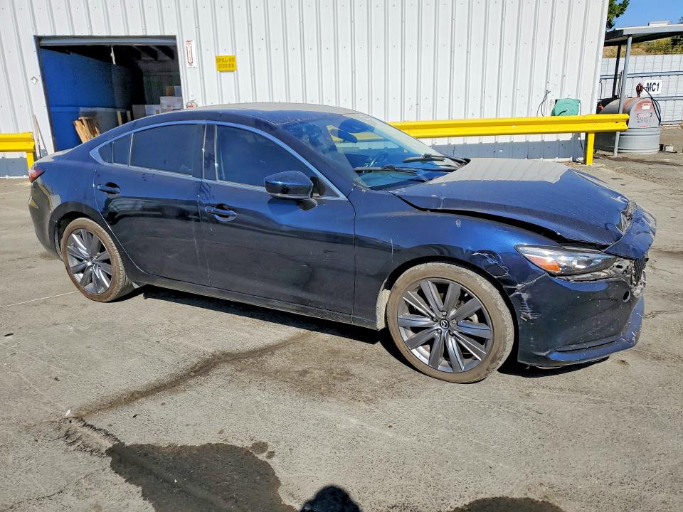 Photo 4 from auction – 2020 MAZDA 6 with VIN JM1GL1VM7L1518080