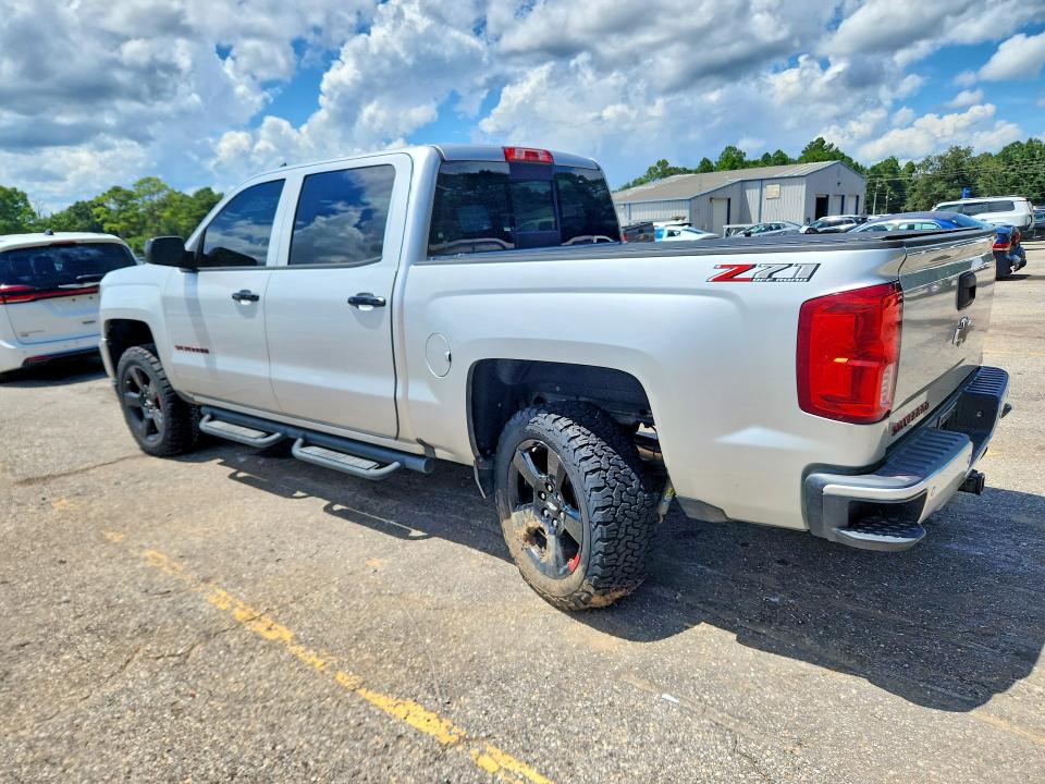 Photo 2 from auction – 2018 CHEVROLET SILVERADO with VIN 3GCUKSEC5JG146580