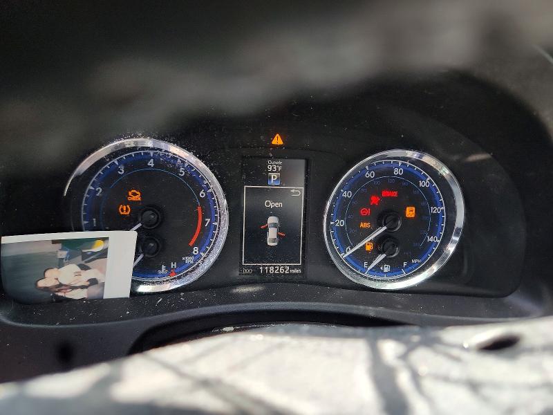 Photo 9 from auction – 2018 TOYOTA COROLLA with VIN 2T1BURHE9JC024192