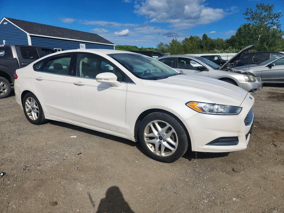 Photo 4 from auction – 2013 FORD FUSION with VIN 3FA6P0HR8DR315472