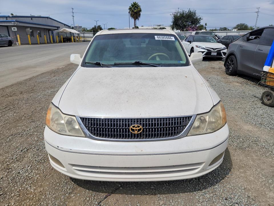 Photo 5 from auction – 2000 TOYOTA AVALON with VIN 4T1BF28B9YU002774