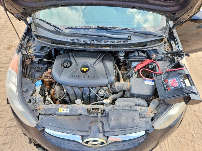 Photo 11 from auction – 2012 HYUNDAI ELANTRA with VIN KMHDH4AE2CU315306