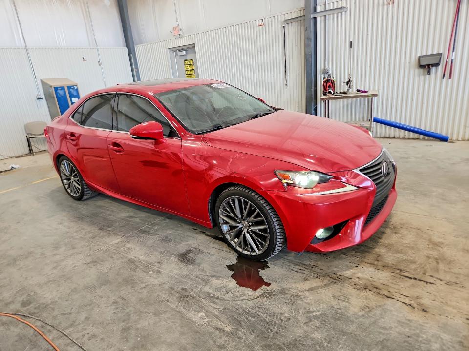 Photo 4 from auction – 2016 LEXUS IS with VIN JTHCM1D22G5001262