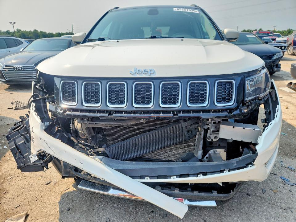 Photo 5 from auction – 2020 JEEP COMPASS with VIN 3C4NJDCB4LT245883