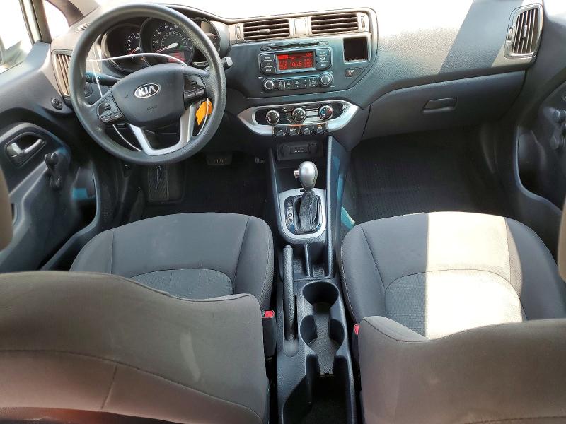 Photo 8 from auction – 2015 KIA RIO with VIN KNADM5A35F6450208