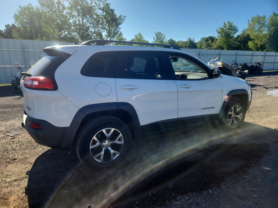 Снимка 3 от търг – 2015 JEEP CHEROKEE с VIN 1C4PJMBS5FW576450