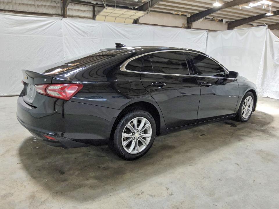 Photo 3 from auction – 2022 CHEVROLET MALIBU with VIN 1G1ZD5ST5NF115982