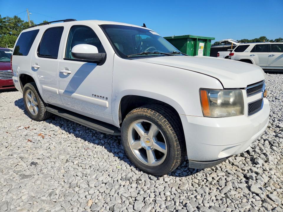 Photo 4 from auction – 2008 CHEVROLET TAHOE with VIN 1GNFC13068R115140