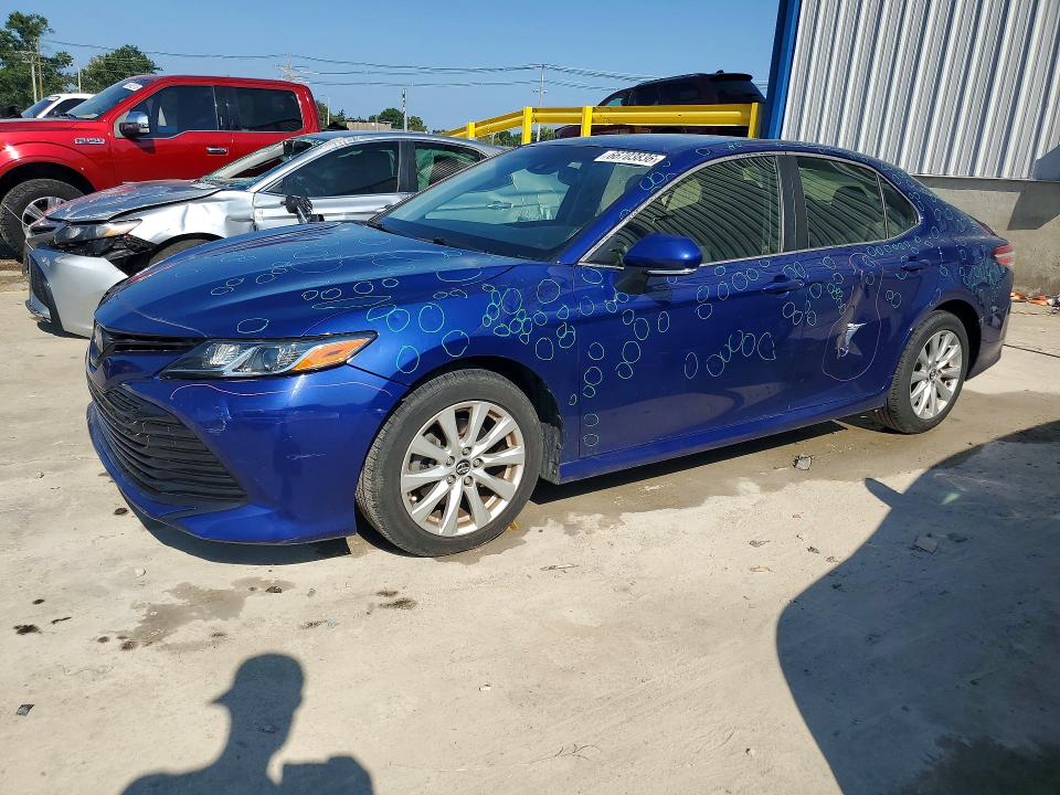 Photo 1 from auction – 2018 TOYOTA CAMRY with VIN JTNB11HK0J3029995