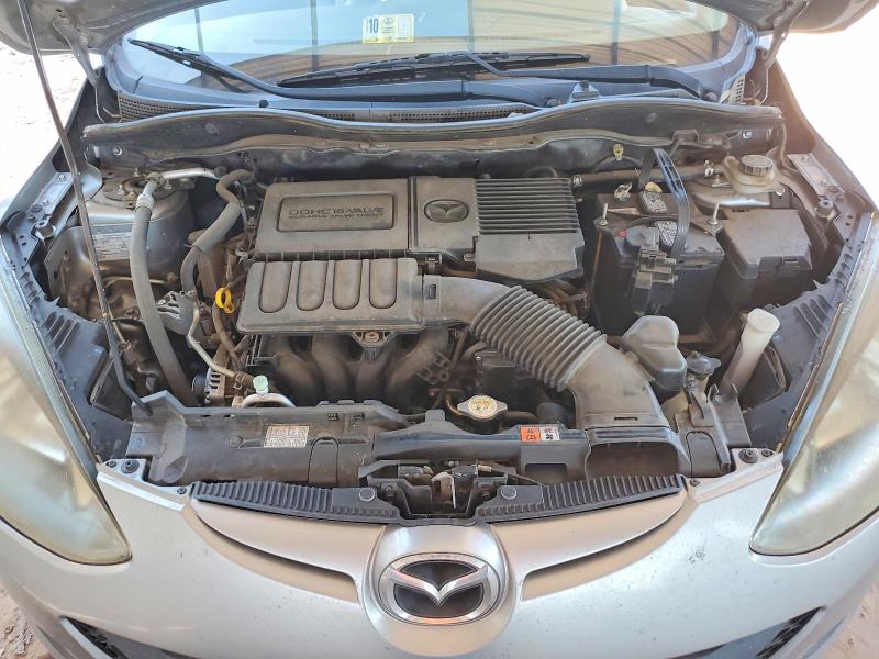 Photo 11 from auction – 2013 MAZDA MAZDA 2 with VIN JM1DE1KY4D0153885