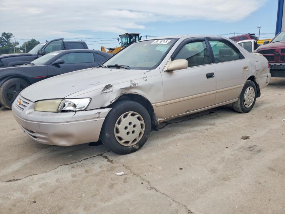 TOYOTA CAMRY 1997 с VIN 4T1BG22K1VU034166 - Снимка от търг